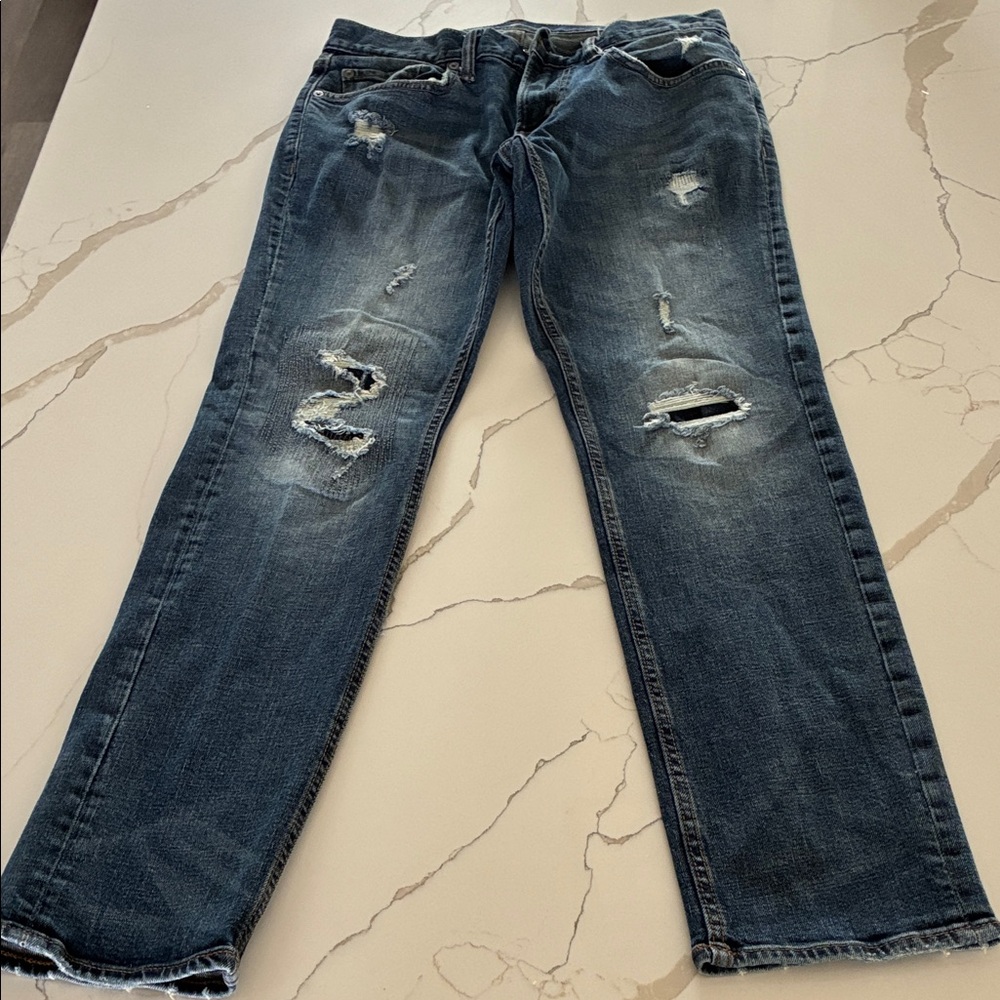 Old Navy Relaxed Fit Distressed Jeans - Blue